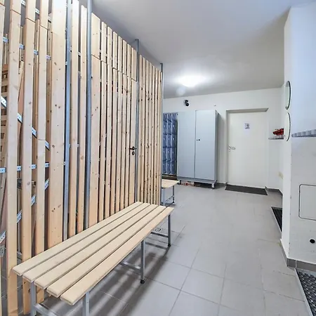 Hollandia Apartment *